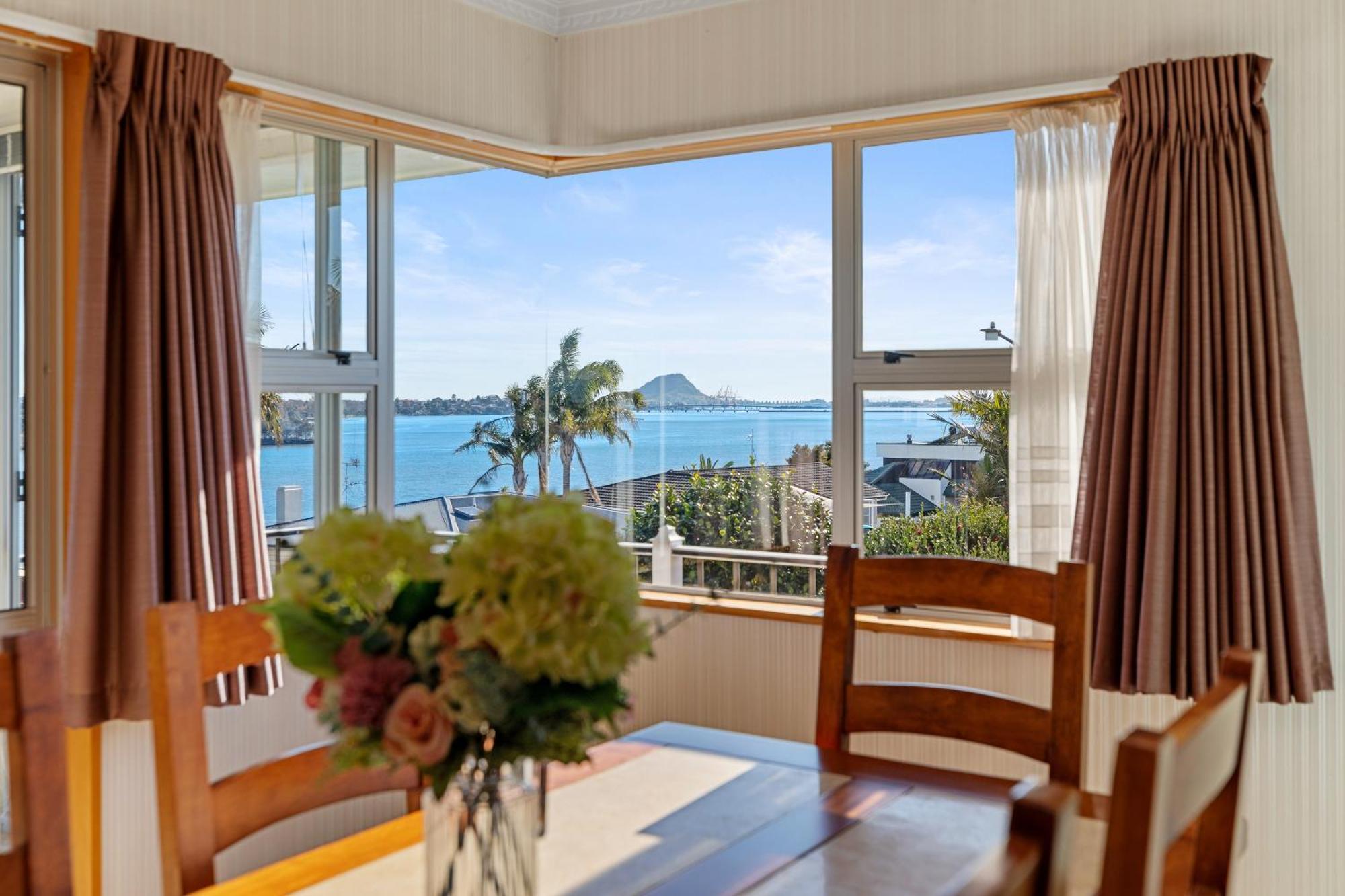 Bay View Gardens - Tauranga Holiday Home ภายนอก รูปภาพ