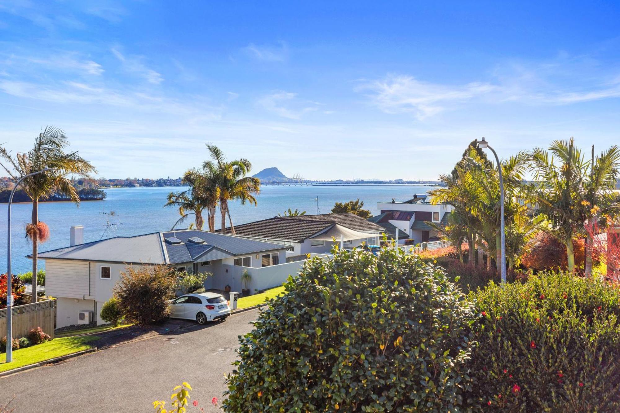 Bay View Gardens - Tauranga Holiday Home ภายนอก รูปภาพ