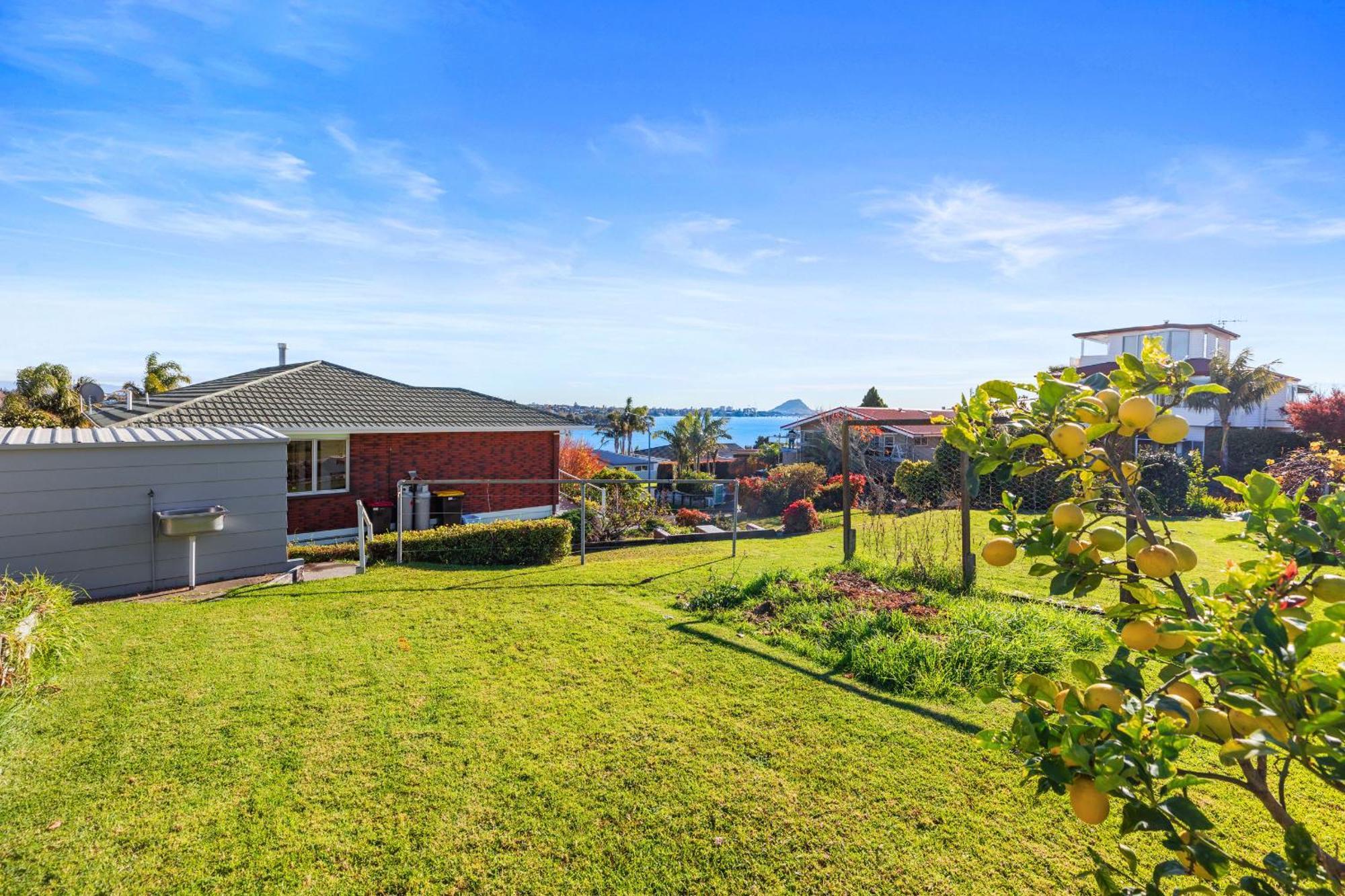 Bay View Gardens - Tauranga Holiday Home ภายนอก รูปภาพ